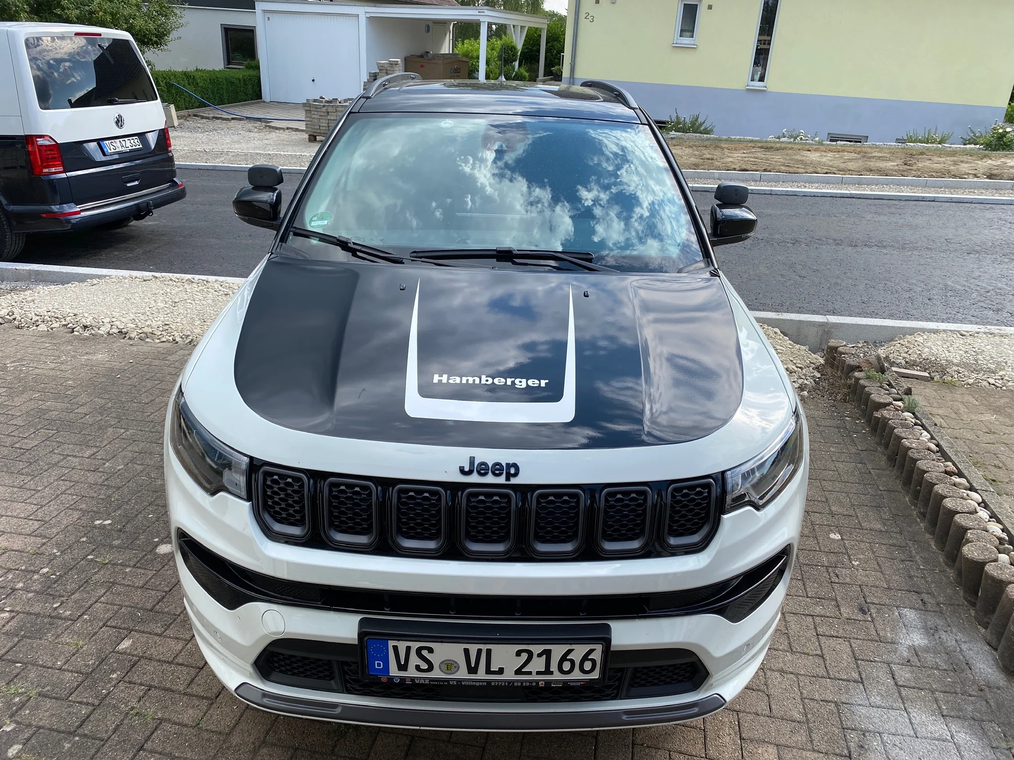 Jeep Compass – Motorhaube Schwarz mit Dekor – Foto 2