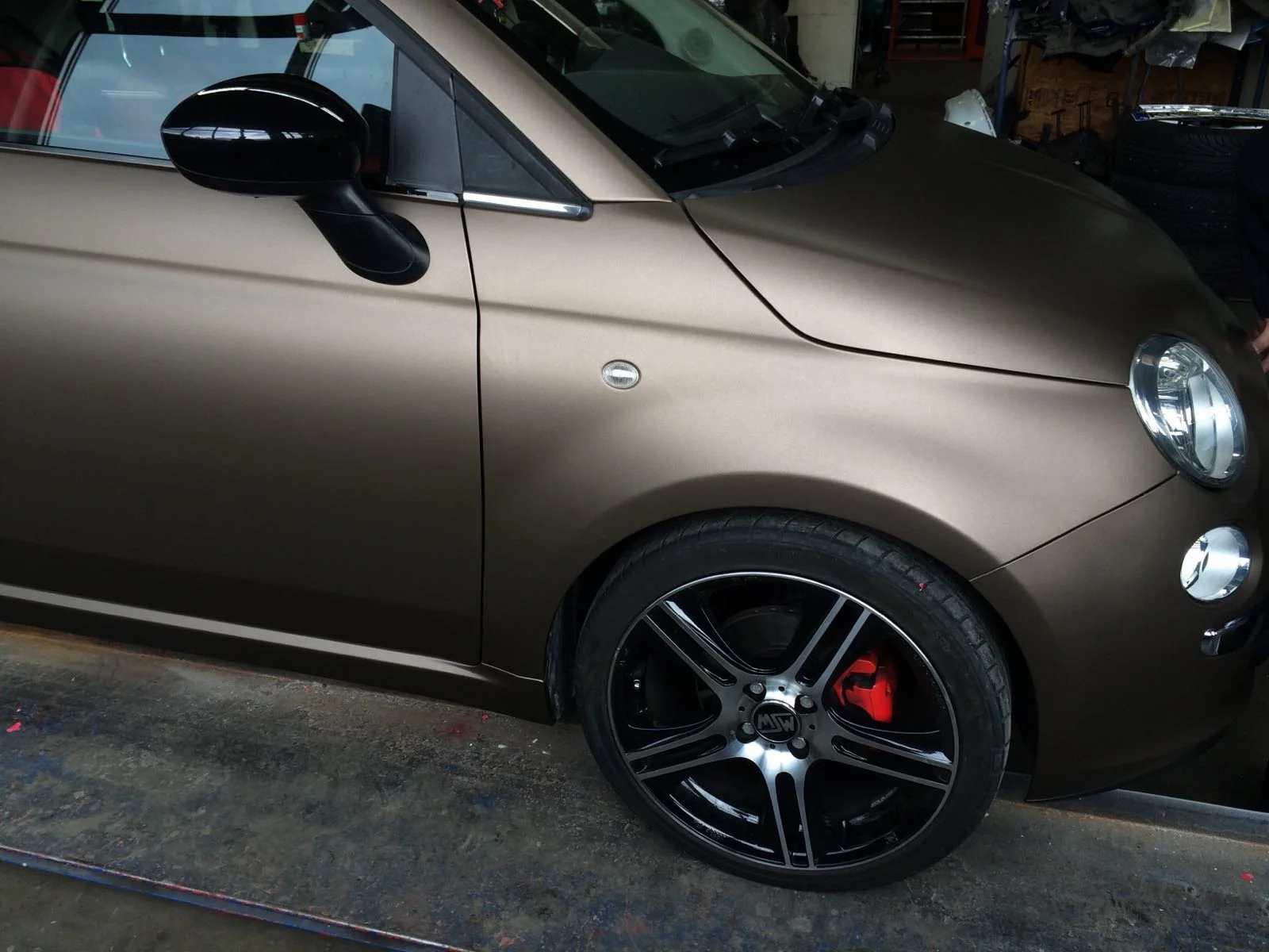 Fiat 500 – Vollfolierung Bronze matt – Foto 2