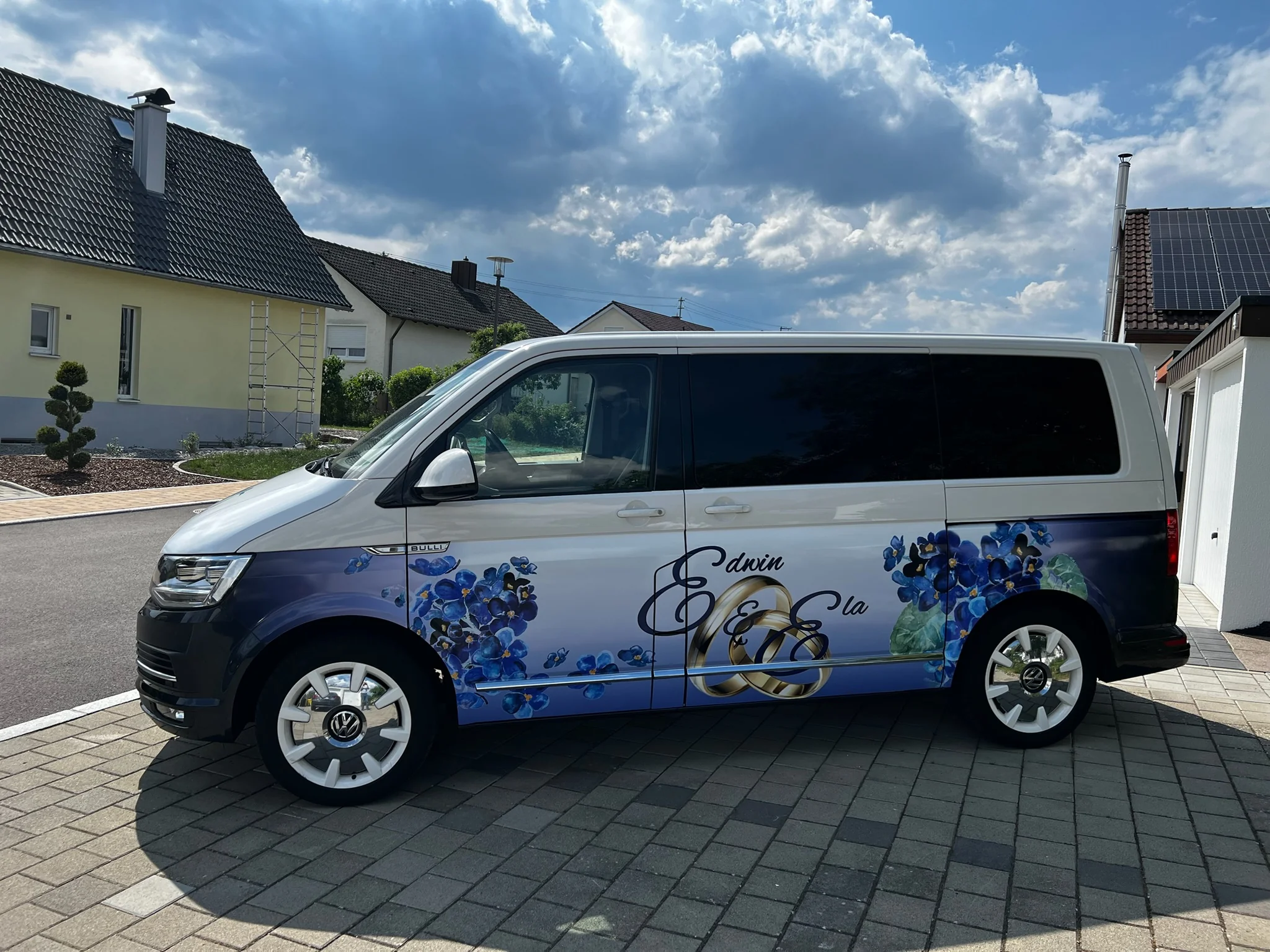 VW T6 Multivan – Hochzeitsdesign im Digitaldruck – Foto 2