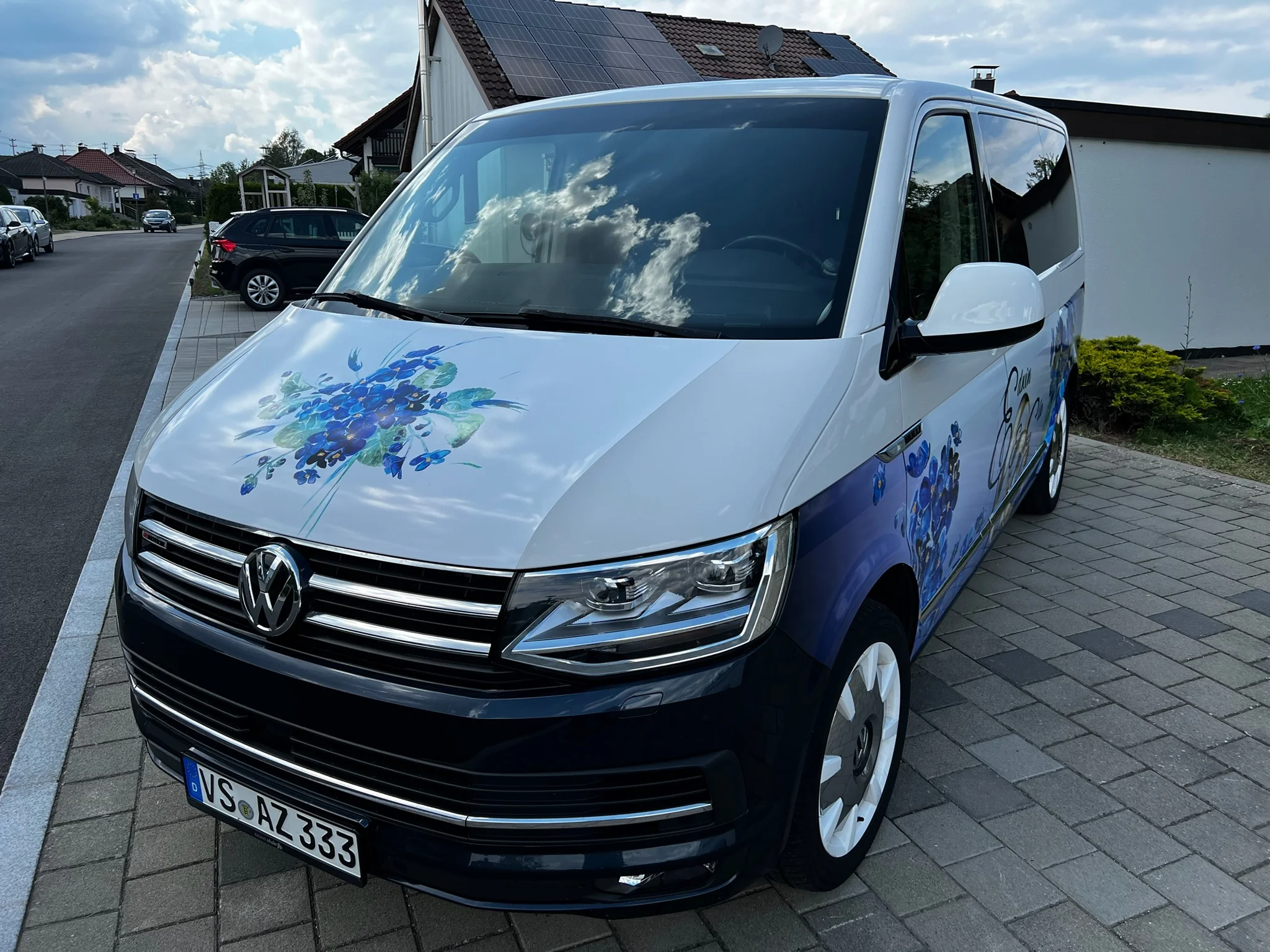 VW T6 Multivan – Hochzeitsdesign im Digitaldruck – Foto 6