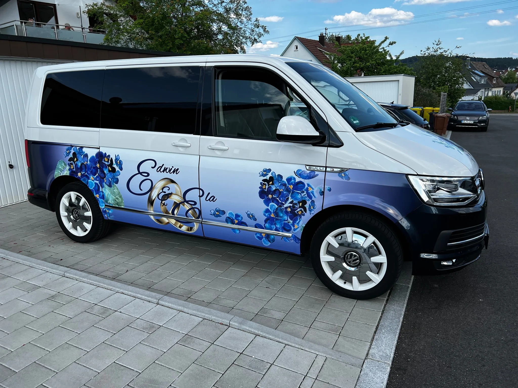 VW T6 Multivan – Hochzeitsdesign im Digitaldruck – Foto 7