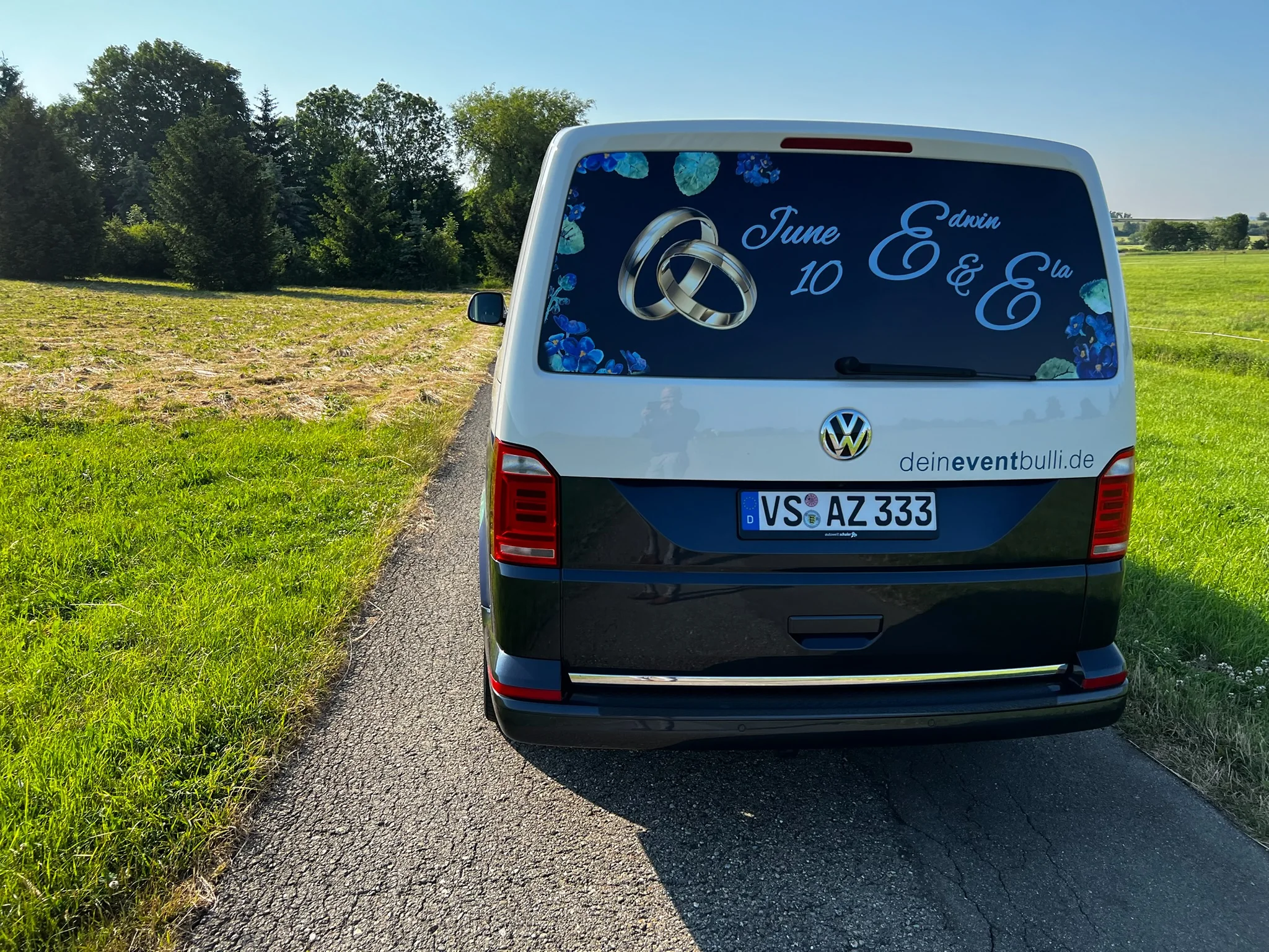 VW T6 Multivan – Hochzeitsdesign im Digitaldruck – Foto 21