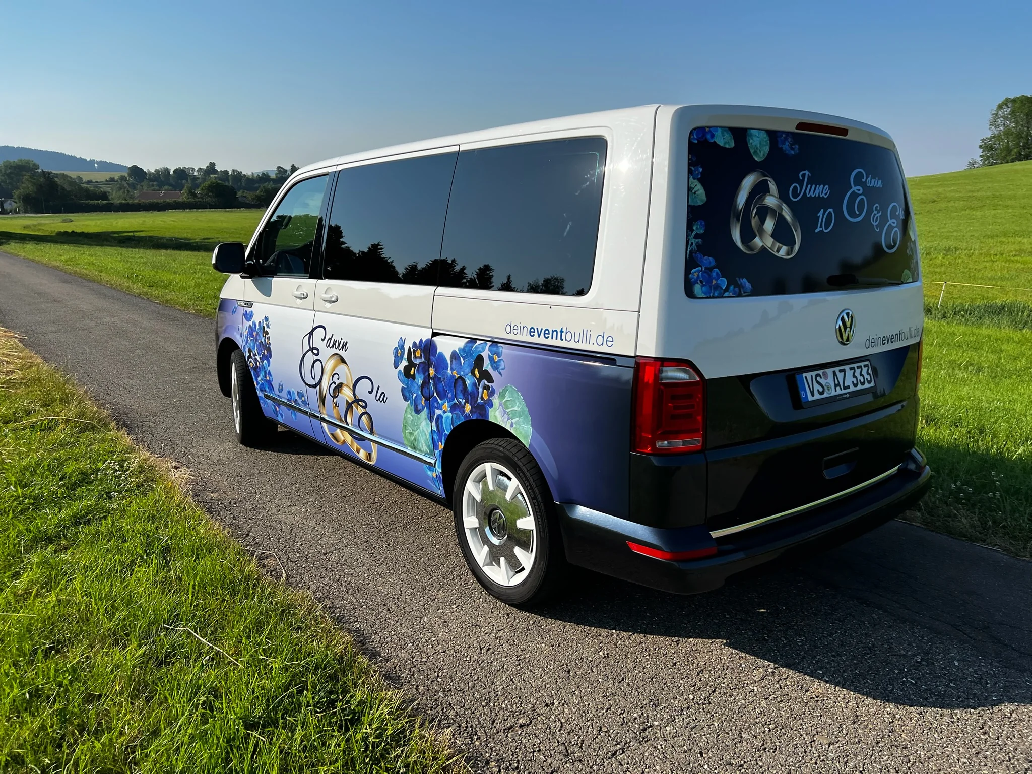 VW T6 Multivan – Hochzeitsdesign im Digitaldruck – Foto 23