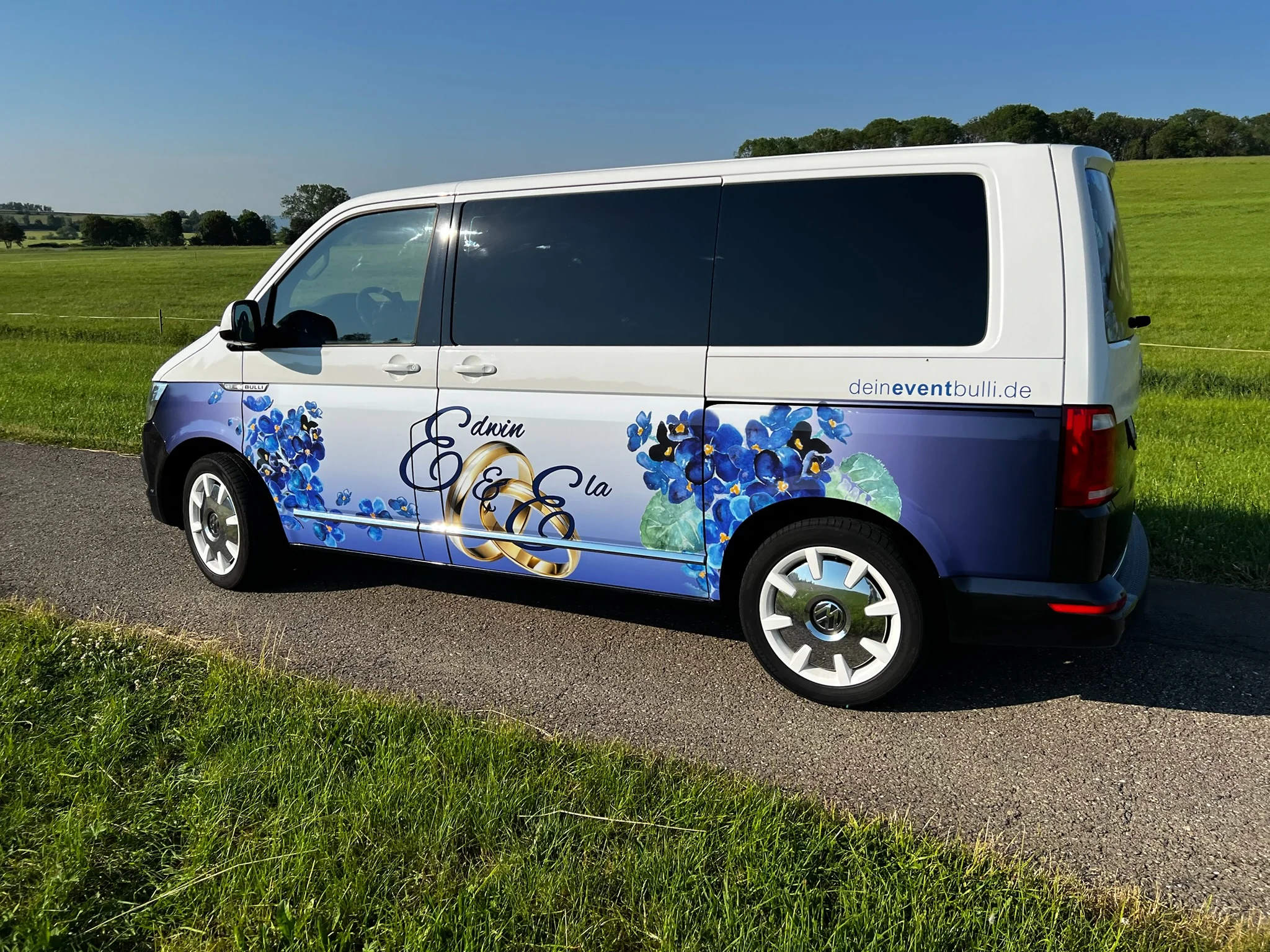 VW T6 Multivan – Hochzeitsdesign im Digitaldruck – Foto 25